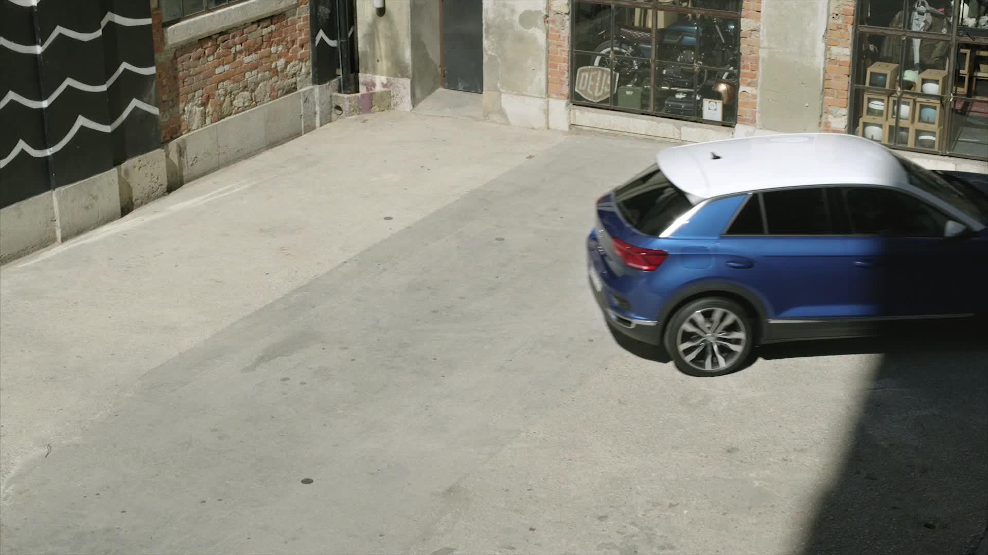 Volkswagen T-Roc: cómodo, ágil y colorista, así es el «Golf SUV»