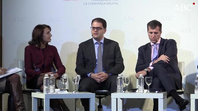 Imagen de una de las mesas redondas del foro celebrado este viernes en ABC