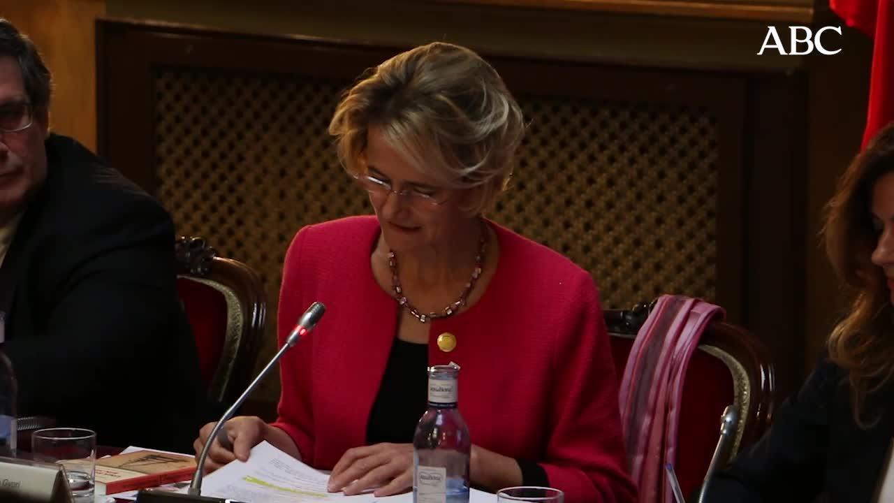 Imagen del Salón Pasis Perdidos del senado donde se celebró el foro Stop Suicidio Demográfico