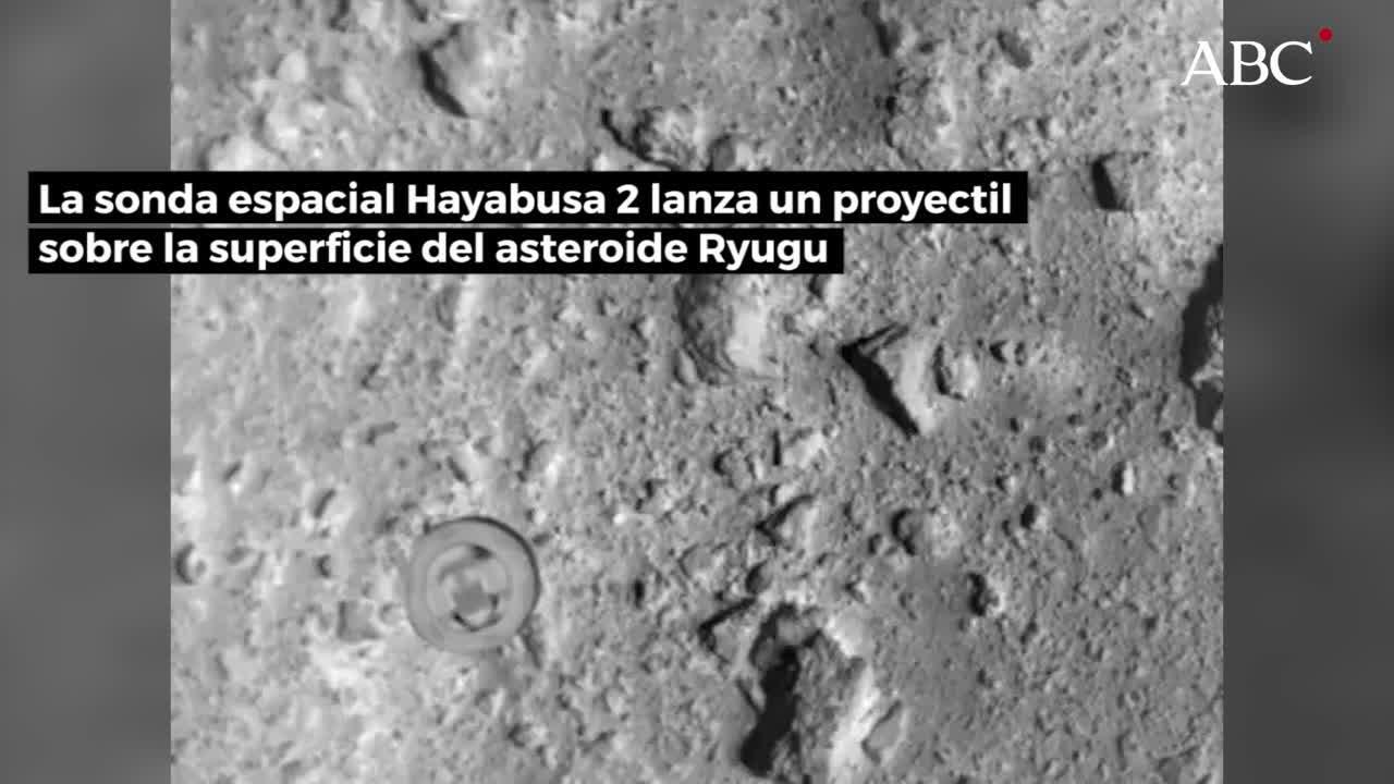 Japón lanza un proyectil sobre la superficie del asteroide Ryugu