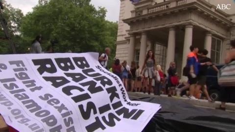 Vídeo: La Justicia francesa permite el burkini