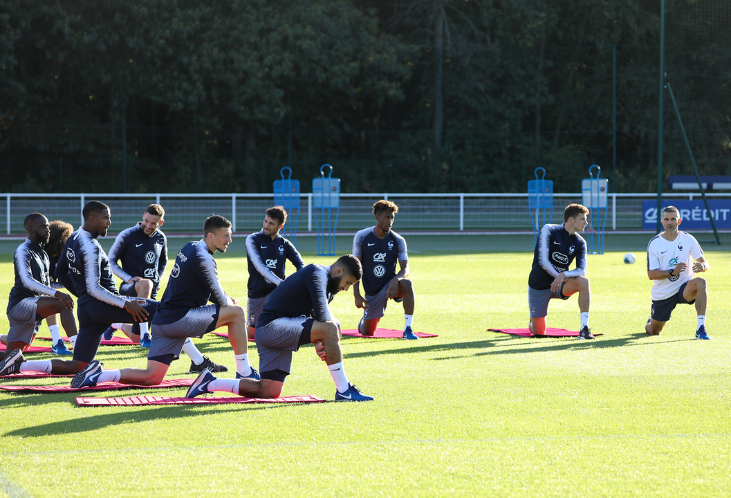 RASSEMBLEMENT SEPT 19 | Entraînement et récupération pour les Bleus