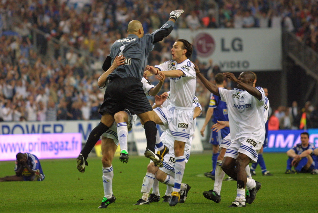 2001 - Strasbourg - Amiens (0-0, 5 t.a.b. à 4)