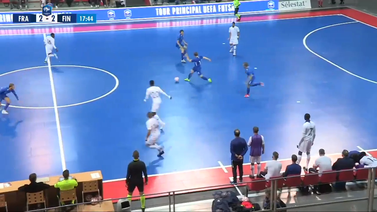 FRANCE - FINLANDE (25/09), énorme occasion française !