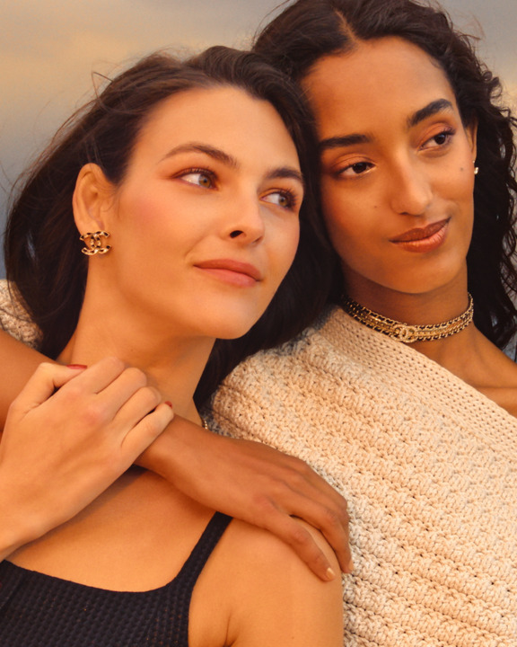 CHANEL LE BLANC & LES BEIGES セット LES BEIGES Golden Hour Collection – Makeup | CHANEL