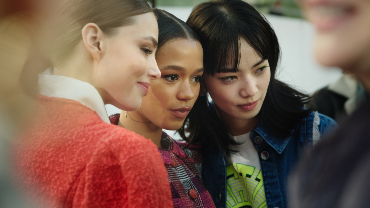 パリのファッションメゾンの舞台裏 ページ 74 Chanel