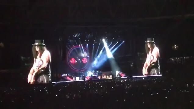 Slash Reveals Story Behind Guns N' 'Roses' 'Sweet Child O' Mine' Riff