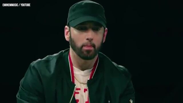 The NFL Was “Aware” Eminem Would Take a Knee at Super Bowl 2022 Halftime  Show