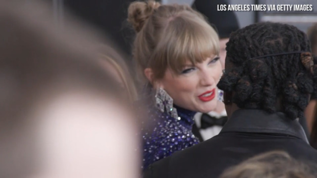 Is Taylor Swift Still Wearing Her J Necklace For Joe Alwyn?