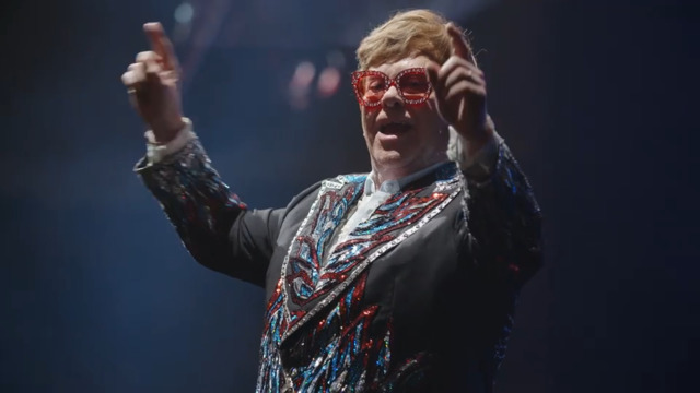 Elton John - Figure 1