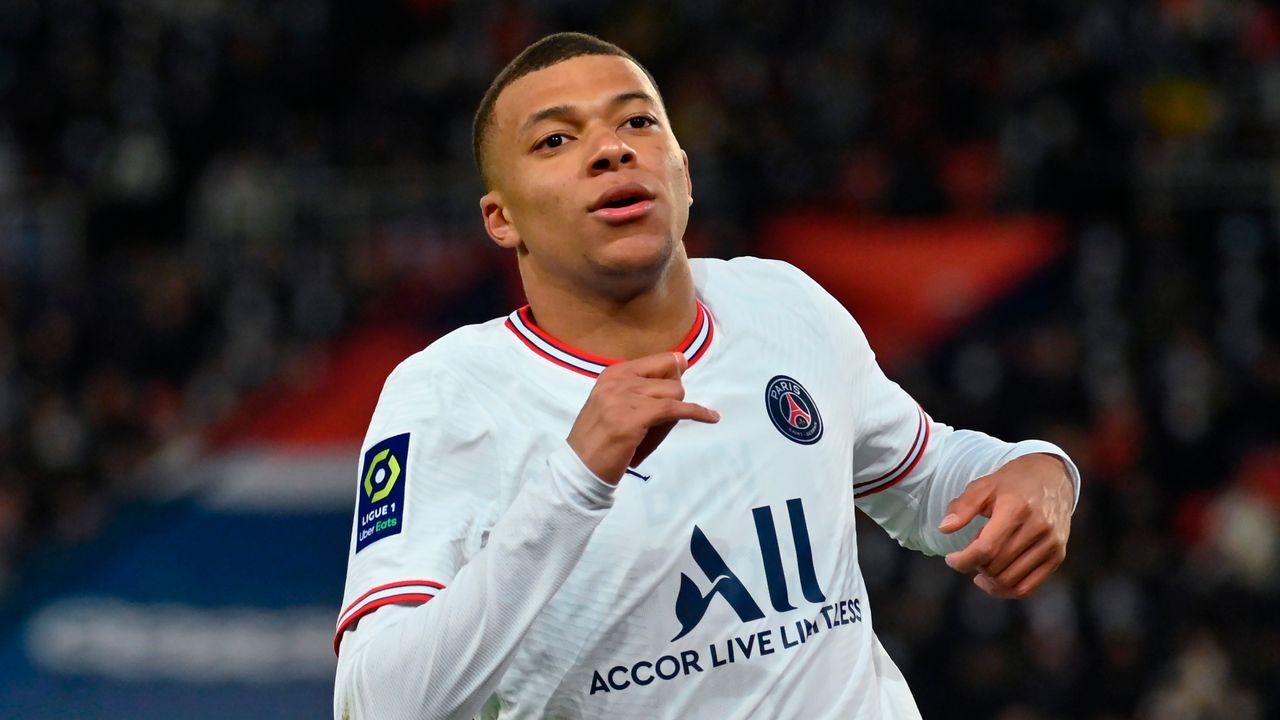Will Kylian Mbappe sign a new contract at PSG? | Video | Watch TV Show |  Sky Sports