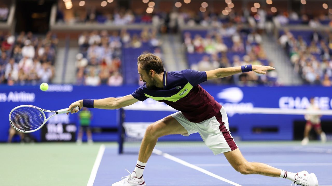 Dubai Open Semifinal LIVE: Djokovic vs Medvedev LIVE at 8.30 PM in Dubai  Open Semifinal - Follow LIVE