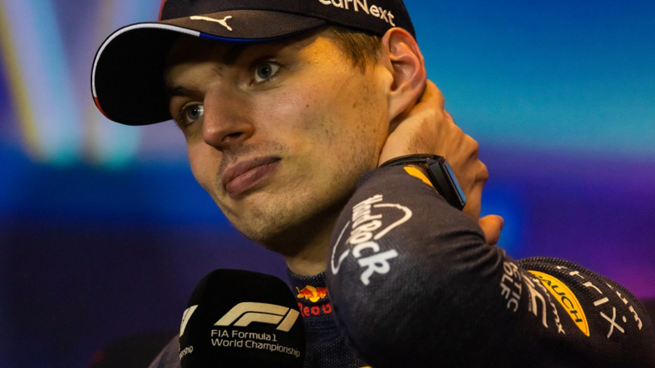 Max Verstappen formally crowned F1's 2021 world champion at FIA Gala, hopes  Lewis Hamilton continues into 2022