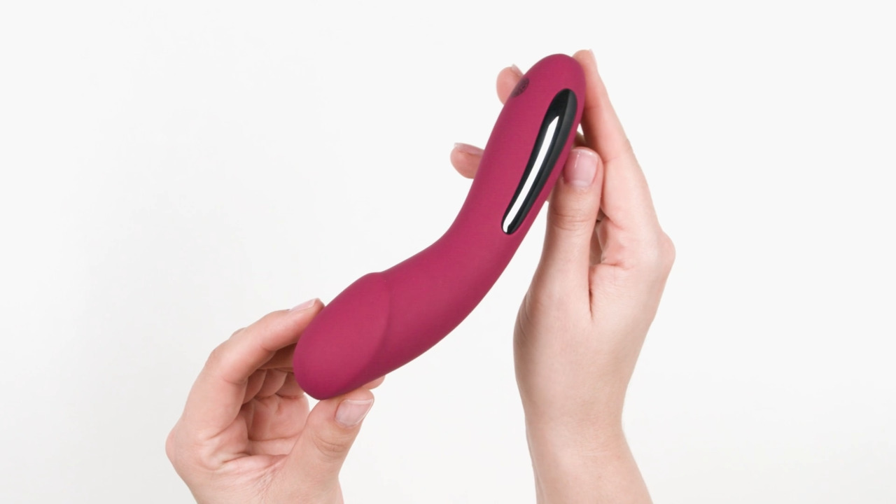 Mantric Rechargeable Realistic Vibrator - Lovehoney US