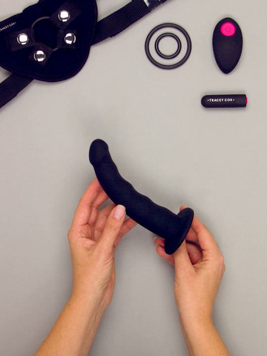 Tracey Cox Supersex Rechargeable Remote Control Strap-On Pegging Kit (3 Piece)