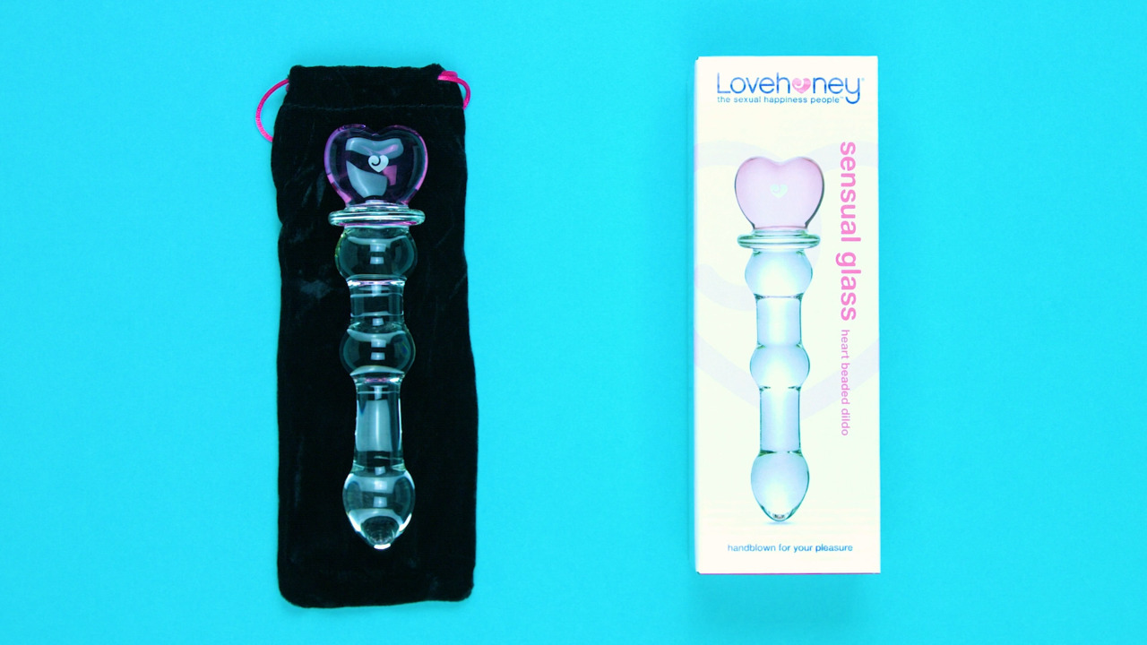 Lovehoney Crystal Heart Wavy Glass Dildo 6 Inch - Lovehoney US