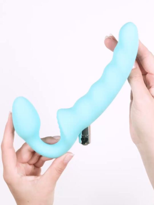 Lovehoney Posable Rechargeable Vibrating Strapless Strap-On