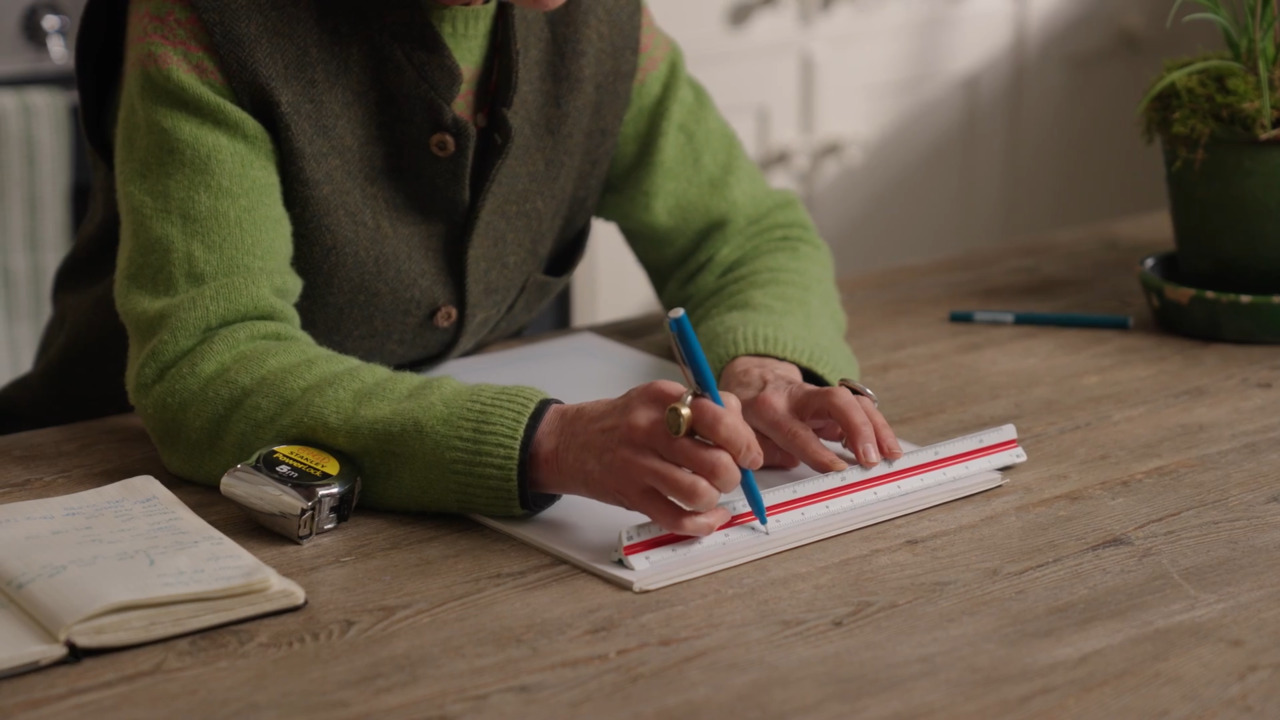 Aspect & drawing to scale 