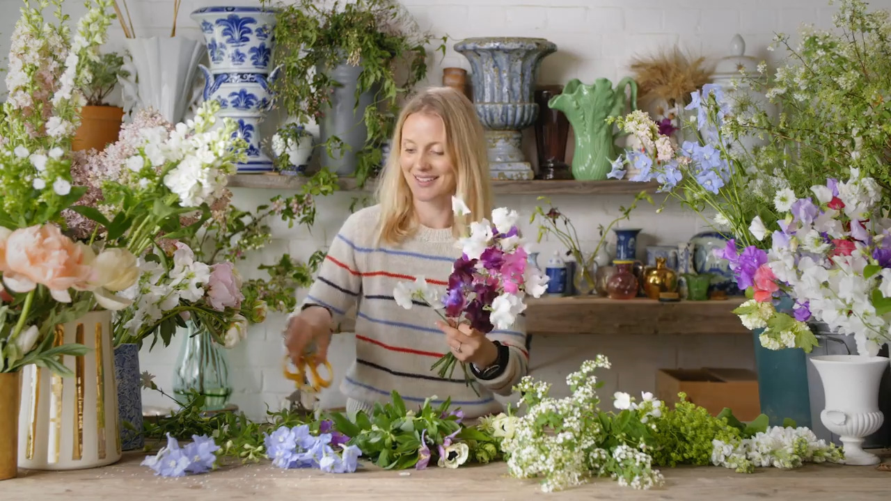 A hand tied bouquet part 1 - selecting and conditioning