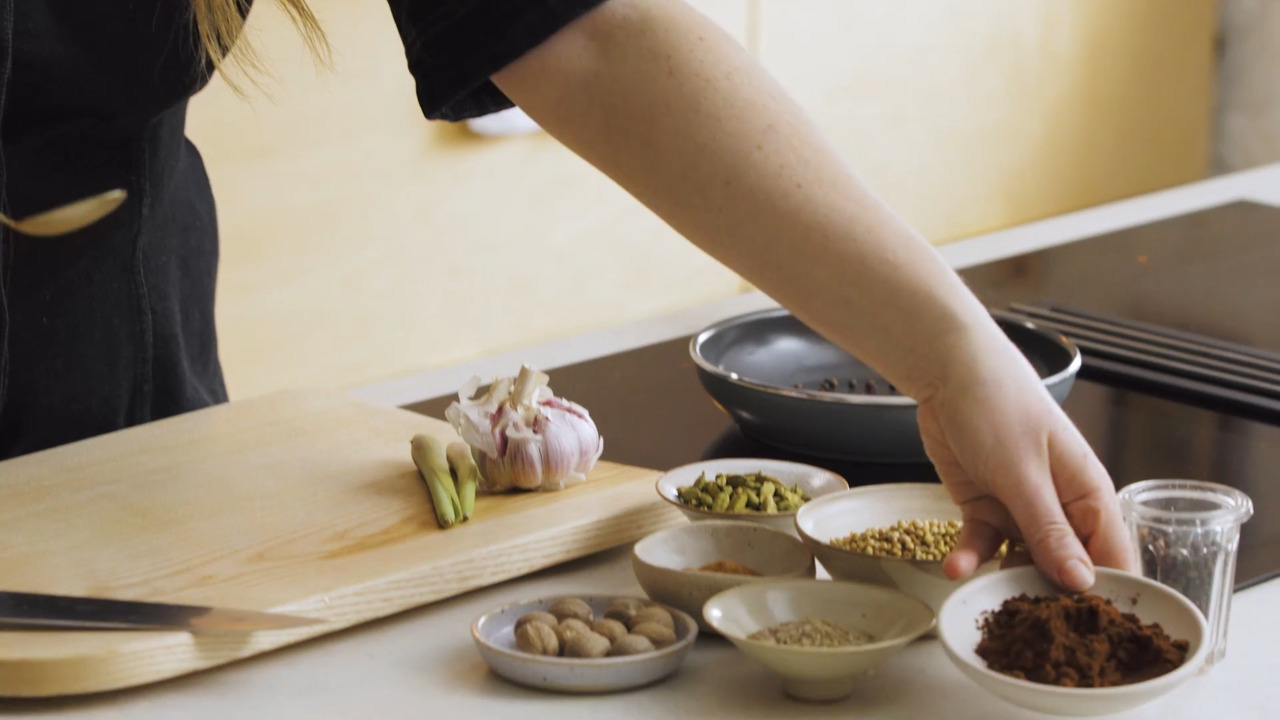 Peanut and sweet potato massaman curry - part 1