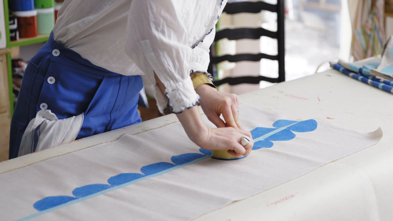 Potato print runner & napkins - part 1