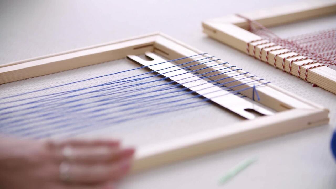 How to make a DIY frame loom