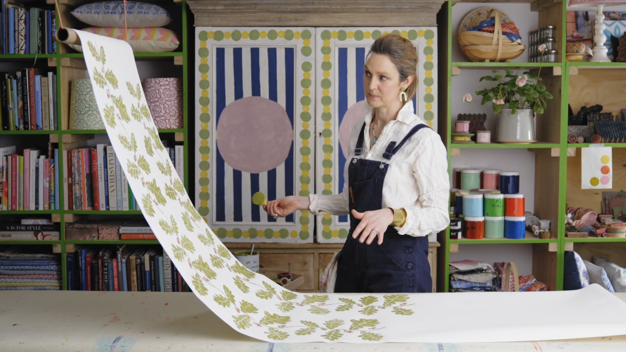 Printing a roll of wallpaper