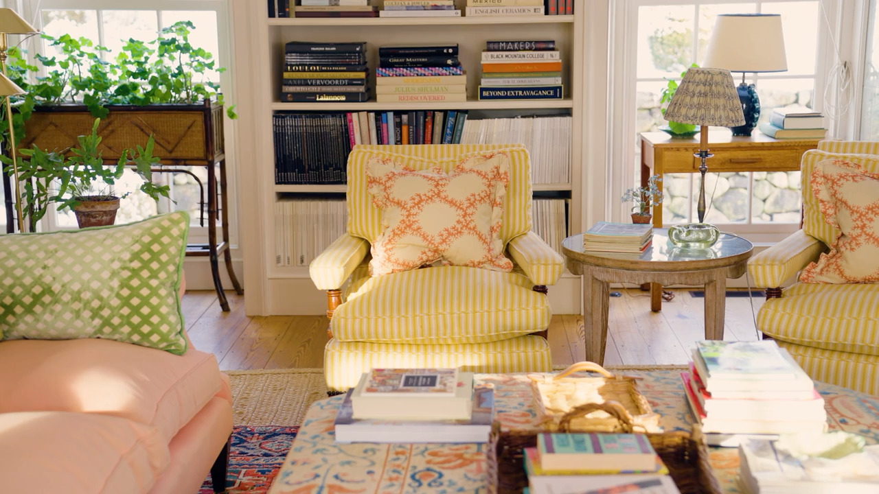 Furnishing the summer sitting room 