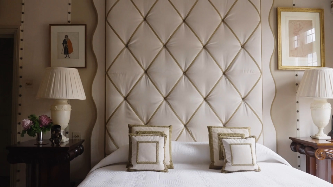 Walkthrough - the bedroom