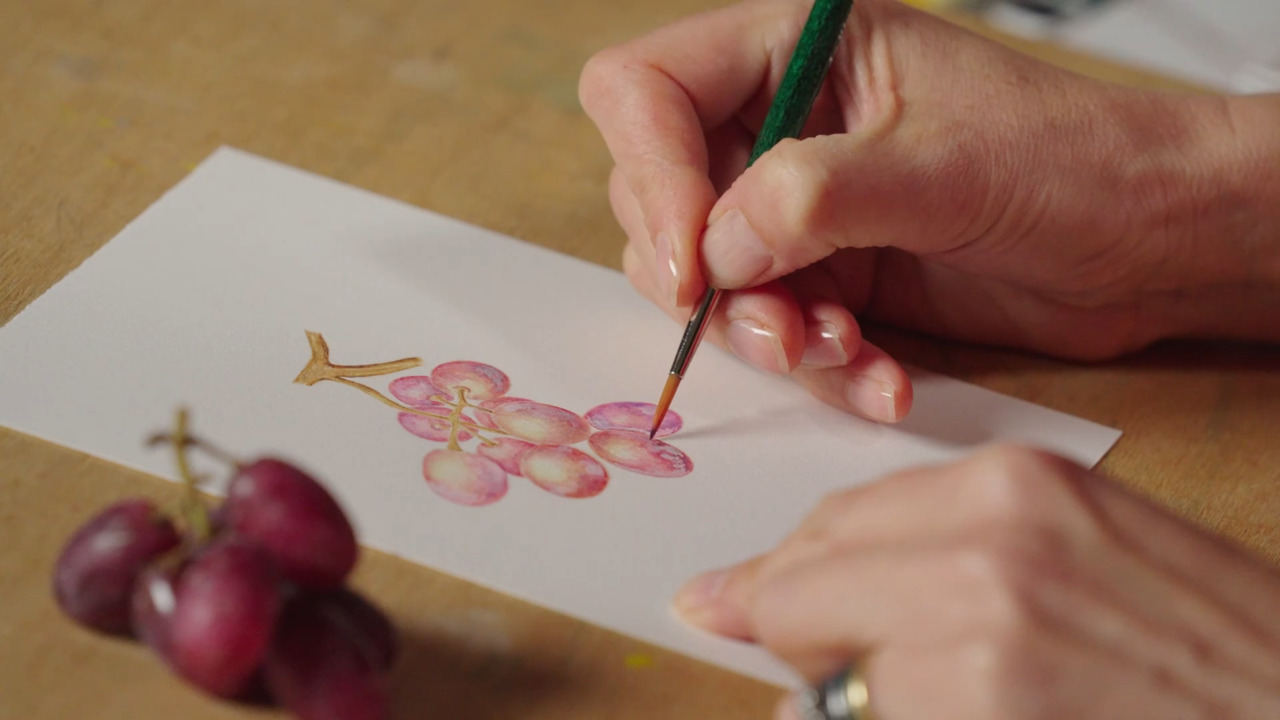 How to paint grapes with bloom
