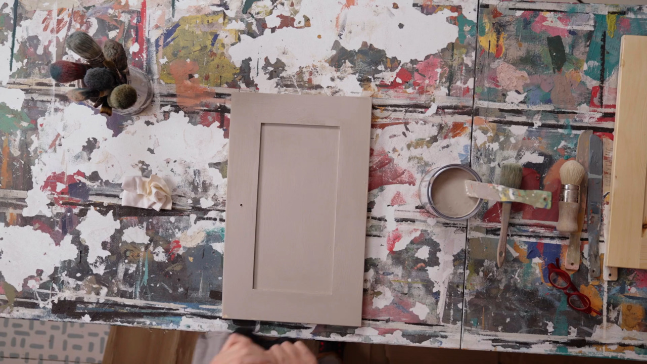 Painting kitchen cupboards