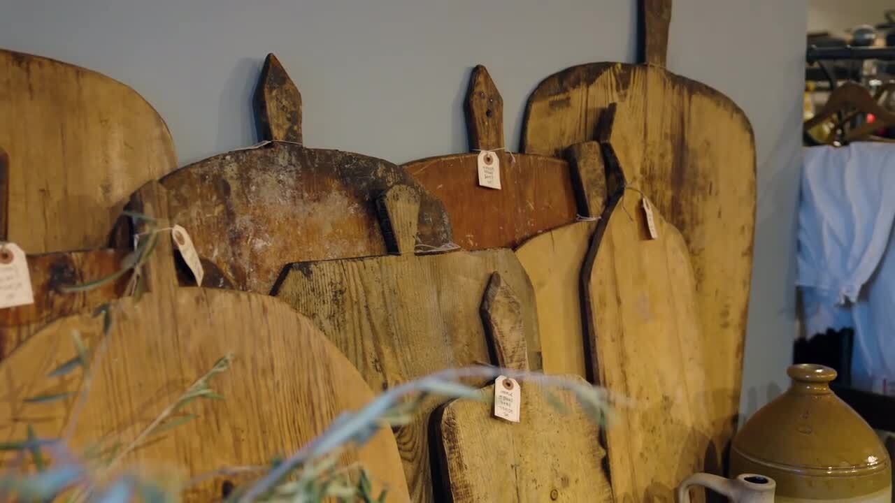 Tableware and vintage fabric: Red Chair