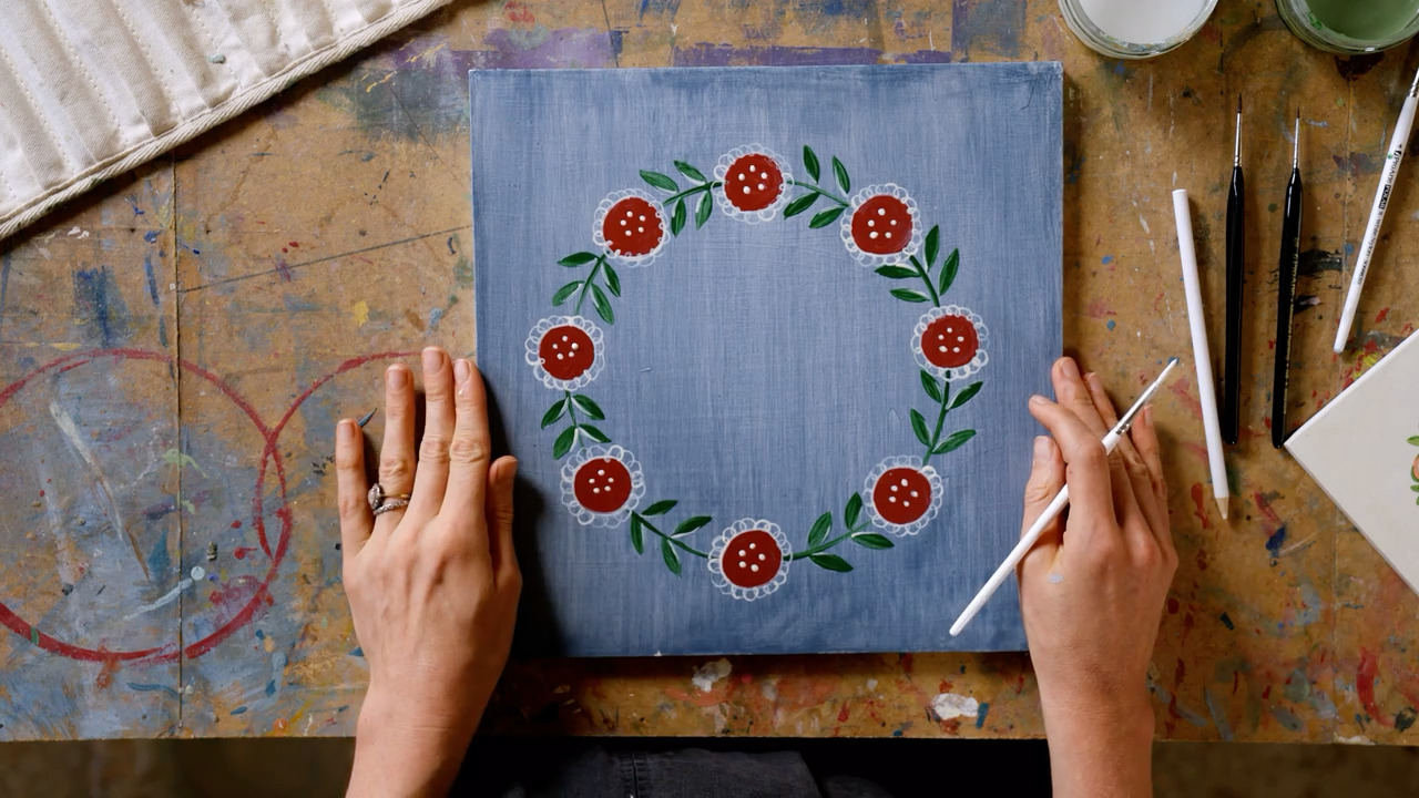 Key patterns and motifs - Part 4 - Combining motifs in a flower garland