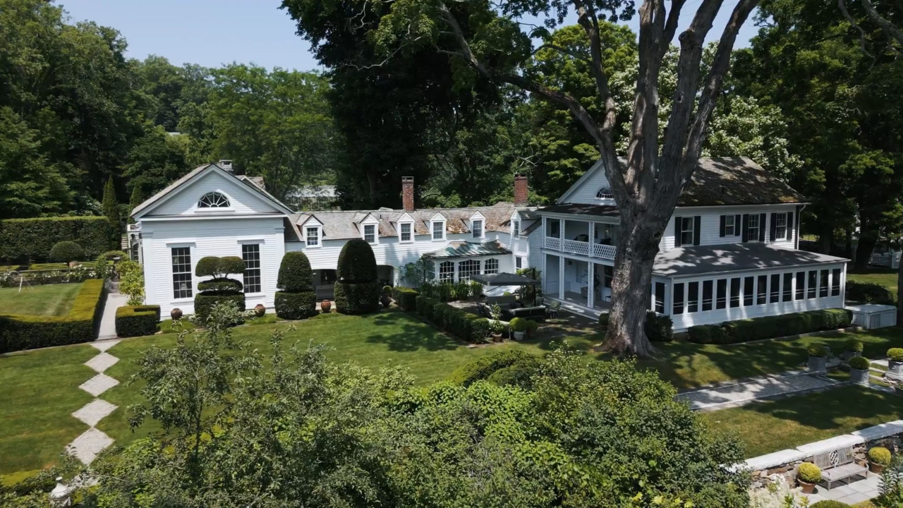 Welcome to Bunny’s country home