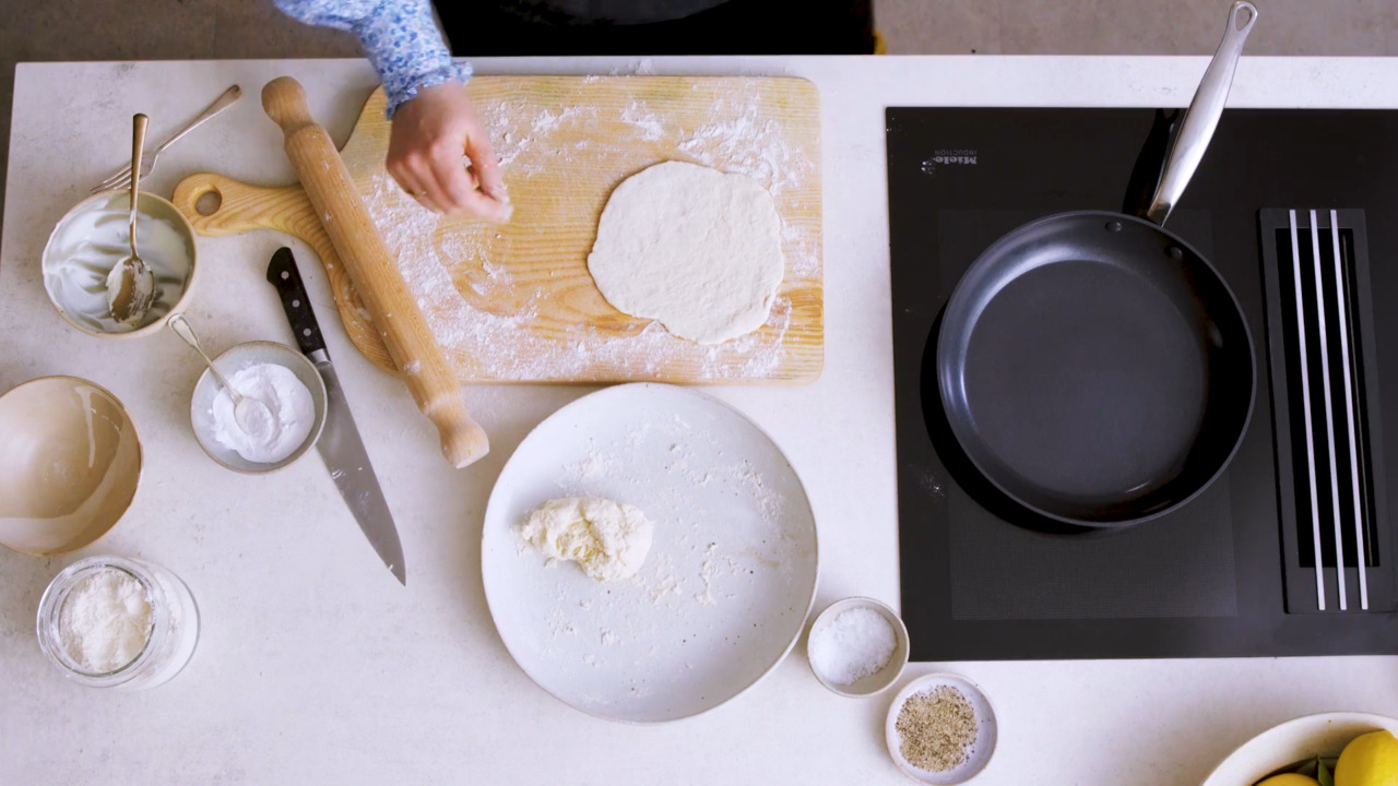 Basic skills - part 3: dressings and flatbreads