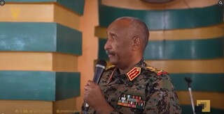 رئيس مجلس السيادة السوداني: الضيق الذي يعيشه المواطنون سيزول بعد القضاء على التمرد