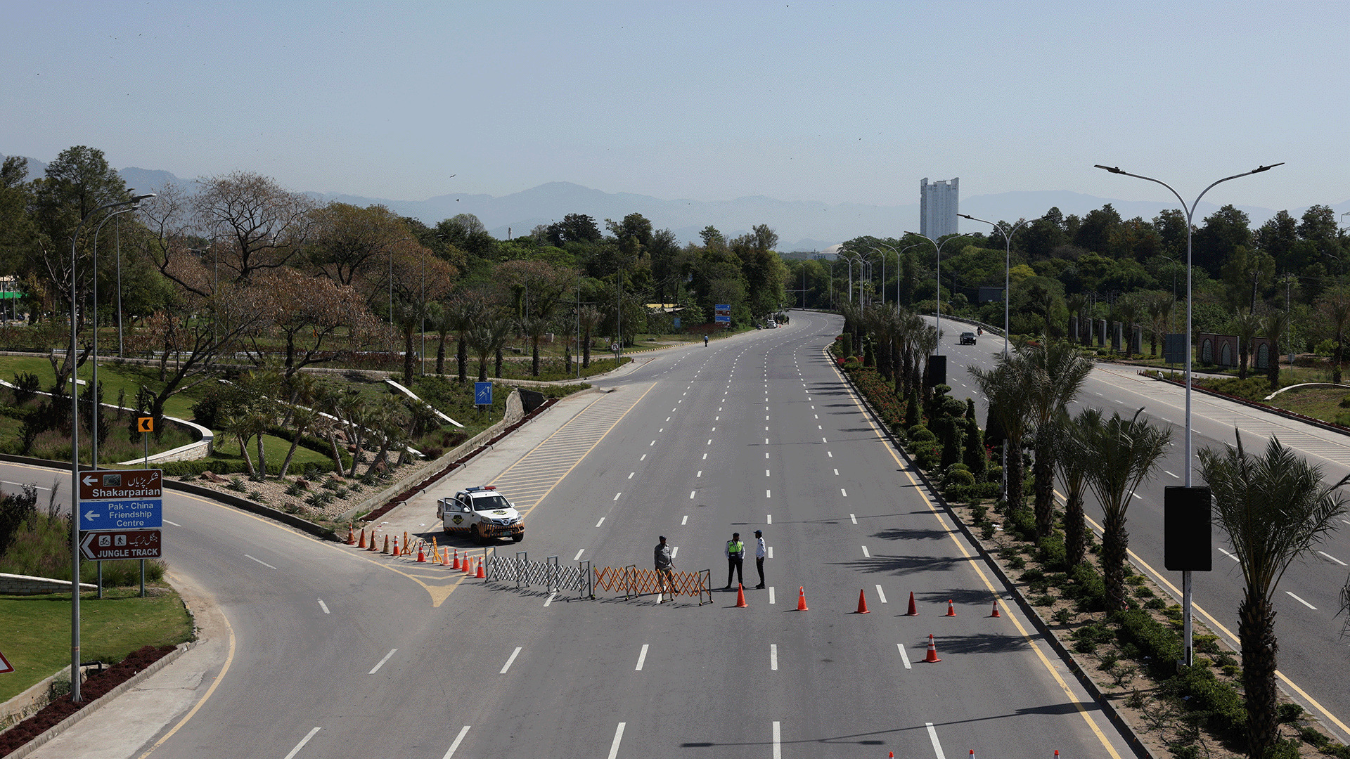 نقره لعرض الصورة في صفحة مستقلة