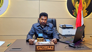 الجزيرة نت تحاور وزير الثروة الحيوانية السوداني أحمد التجاني المنصوري