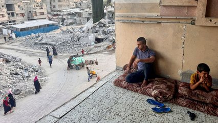 Israel steps up Gaza attacks, dozens of Palestinians killed