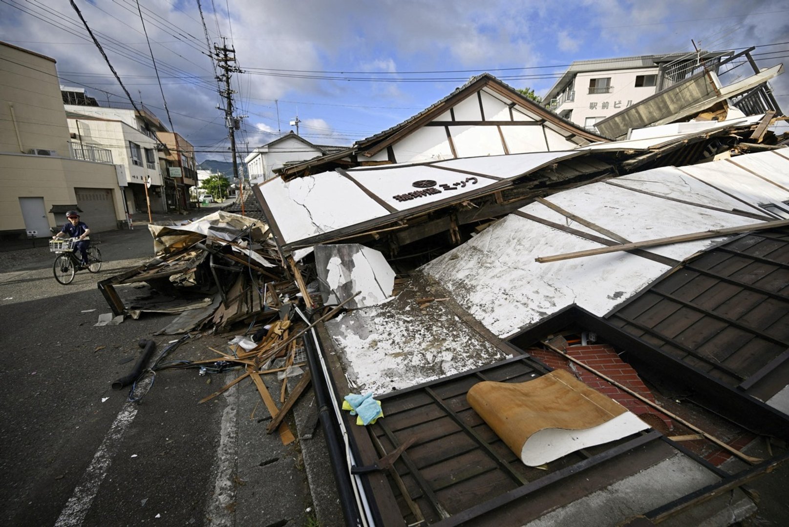 https://www.aljazeera.com/news/2026/7/28/japan-kumamoto-earthquake-what-happened-damage-victims-latest-updates social preview image
