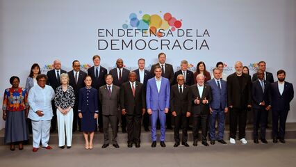 Who will shape the global agenda â the left or far right?