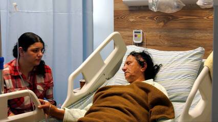 Palestinian woman attacked by Israeli settlers in Birzeit, family faces arrest after resisting