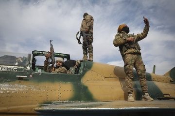 Syria’s evolving war shifts balance against Assad regime, allies 