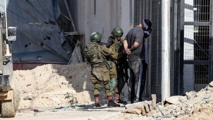 Occupied West Bank attacks: Israeli raids on Tulkarem and Jenin
