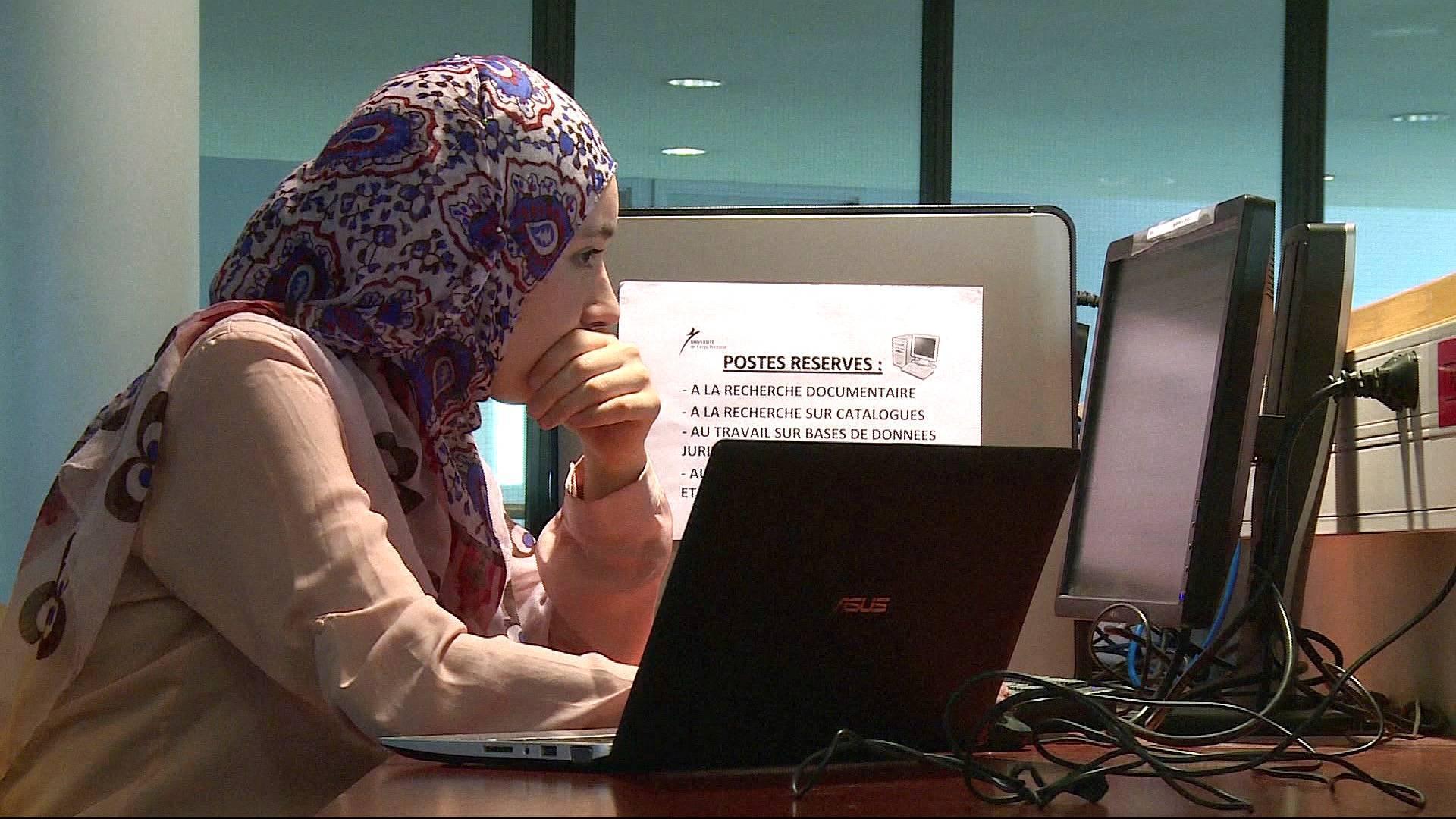 хиджаб в институте 2021