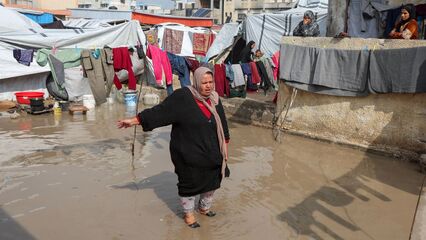 Gaza winter storm floods tents as displaced Palestinians endure cold nights in Ramadan