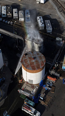 Chemical leak in California causes mass evacuation