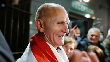 Belarus frees 123 political prisoners in US deal to lift sanctions