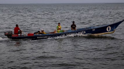 Venezuela's fading oil wealth: Fishermen say livelihoods are disappearing as Lake Maracaibo dies