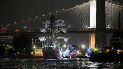 Mexican navy training ship crashes into New York's Brooklyn Bridge, injuring 19 people